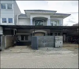 Rumah Pinggir Jalan Sektor 7A Siap Huni di Gading Serpong Tangerang
