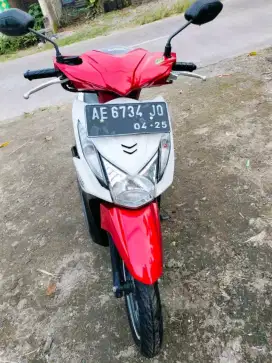 Bismilah.di Jual honda beat tahun 2015.suratnya lngkap plat pajak baru