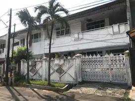 Rumah Lama 2lt di Jl Pluit Karang Asri III Penjaringan JakUt