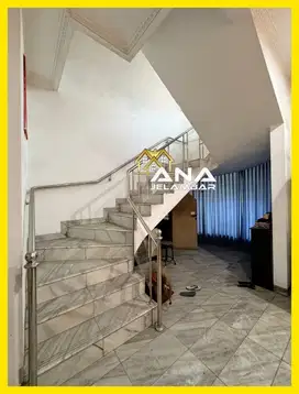 ANA RUMAH UK 10.9X20M LOKASI BAGUS KOMP KAVLING POLRI JELAMBAR kd