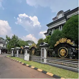 dijual rumah mewah clasic modern di komplek citra gran cibubur