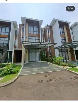 Disewakan Rumah Mewah Summarecon Bekasi