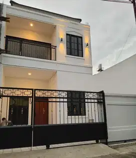 Rumah Baru Klasik Ready di Komplek Kopo Permai Bandung