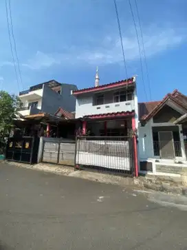 Dijual Rumah Siap huni 2Lt semifurnish diMetland Menteng cakung,JakTim