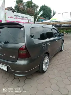 Nissan Grand livina 2013 Bensin