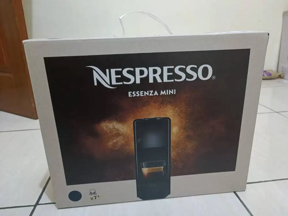 Nespresso Essenza Mini C30