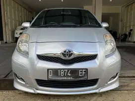 KM 58rb Yaris 1.5 S MT Facelift 2010 Silver Original Toyota Mulus Cash