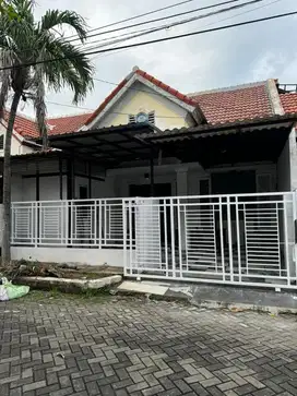 Disewakan rumah minimalis lokasi strategis pusat kota sidoarjo