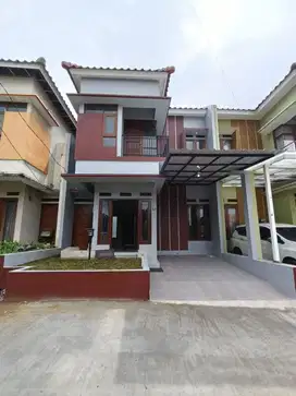 Dijual Rumah ready lok Meruyung depok kpr 3 juta bebas semua biaya