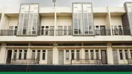 DIJUAL RUMAH DI KOMPLEK TAKAPUNA MEDAN