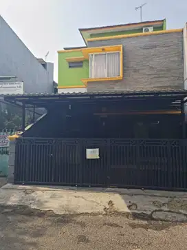Jk49.Rumah Bagus 3 Lt Termurah Area Gandaria Utara, Jakarta Selatan.