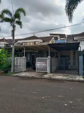 Dijual Rumah Bagus Siap Huni Di Cluster Aralia Harapan Indah Bekasi