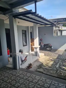 JUAL / Over Kredit Rumah Siap Huni