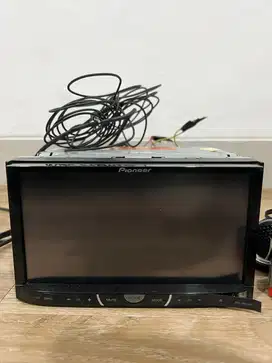 Dijual Head Unit Pionerr AVH-P4450BT 7-inch Double Din