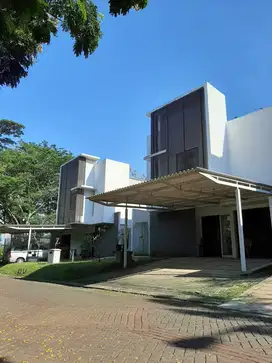 DIJUAL Rumah VERMONT PARKLAND BSD Semi Furnished