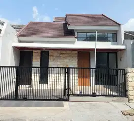 Rumah dijual di sawojajar 775jt STIBA velodrome UM2 exit tol 2carport