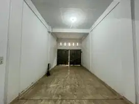 Dijual rumah di komplek katamso point