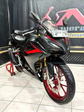 DP 3jt an Honda CBR150R FI USD TH 2022 Odo 14rb siap pakai