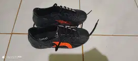 Sepatu bola anak UK. 35 belum pernah di pakai