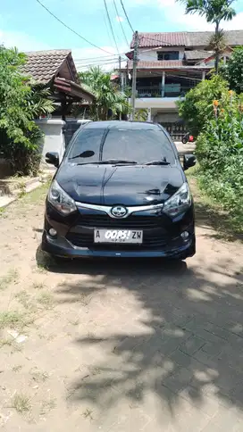 AGYA 1.2 TRD SPORTIVO HITAM MULUS TERAWAT