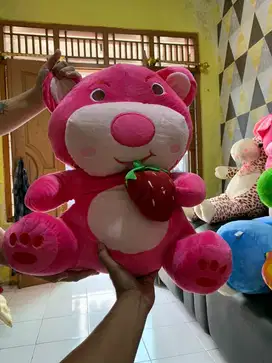Boneka lotso jumbo