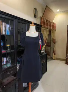 MIDI BLACK DRESS / HITAM