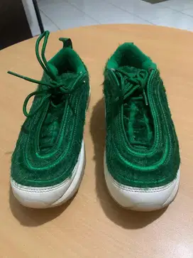 Sepatu Golf Wanita