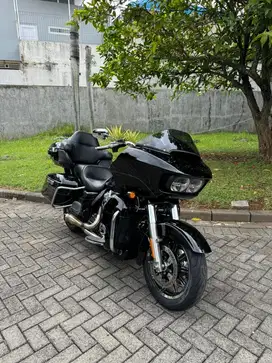 HARLEY DAVIDSON ROAD GLIDE ULTRA 2019