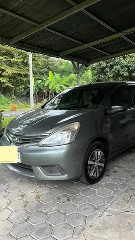 Grand livina Tangan pertama