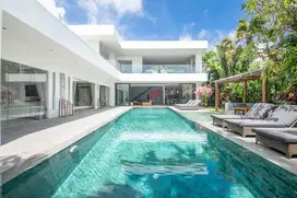 Lease Hold Villa Mewah Di Tibubeneng Canggu Bali Dekat fins