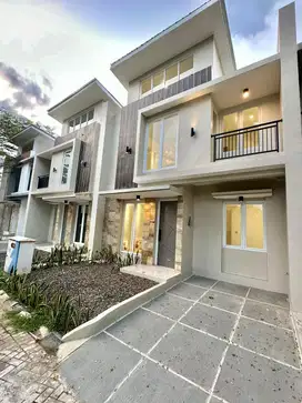 Jual BU Siap Huni Rumah Mewah cluster Accola Park Serpong, dibawah Har