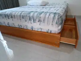 Dipan laci 2 minimalis ukuran 160x200