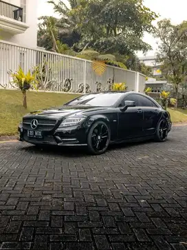 MERCEDES BENZ CLS350 AMG 2011