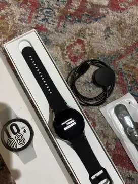 Samsung Galaxy Watch 4
