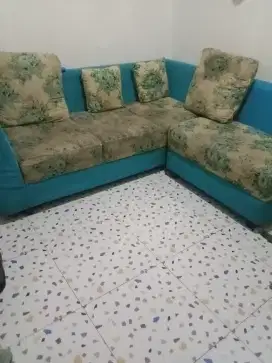 Lelang semua prabotan