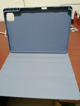Casing tablet ungu