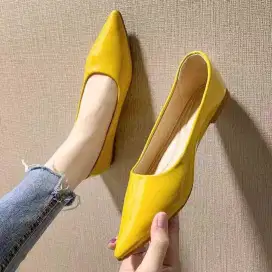 BISA COD SEPATU PLAT WANITA