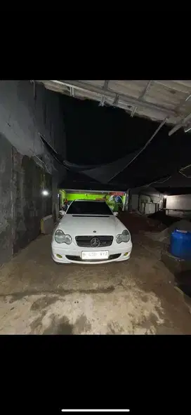 Mercedes-Benz C230 2007 Bensin
