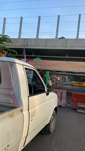 Isuzu Pick up tahun 2000