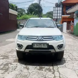 Pajero Sport Exceed VGT 2.5 2013 Solar