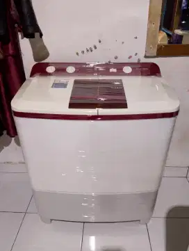 Mesin cuci merek politron kap 9kg