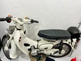 Honda C70 basic legenda