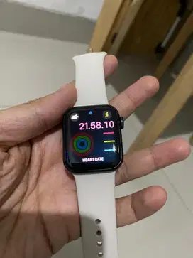 Jual apple watch se masih garanasi pembelian desember 2024