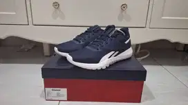 REEBOK size 40 - Sepatu REE Flexagon Energy TR 4 - Navy