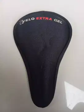 Cover Sadel Sepeda Velo Extra Gel