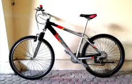 MONGOOSE PRO ROCKADILE SEPEDA NYAMAN UNTUK BLUSUKAN