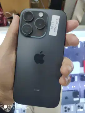 Iphone 15 pro 128 gb bh 100 like new
jarang d pakai