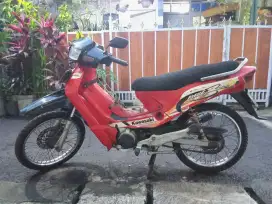 kawasaki kaze R th2001 kumplit.full ori warna merah asli bawaan.langka