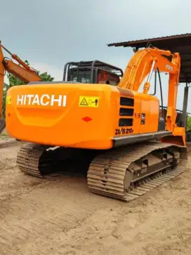 Exavator Hitachi zaxis210-5G tahun 2014