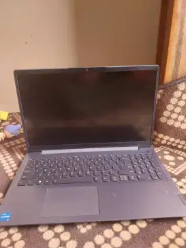 Dijual Laptop 
Merk LENOVO IDEAPAD 3 15IAU7 
Intel Core I3